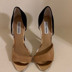 Steve Madden Two-Tone Black and Tan Heels